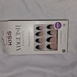 💋 Kiss Press On Nails 💋